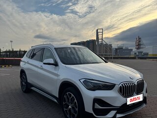 2020 BMW X1 Long 20Li sDrive II (F48) Рестайлинг, белый, 2690000 рублей, вид 3