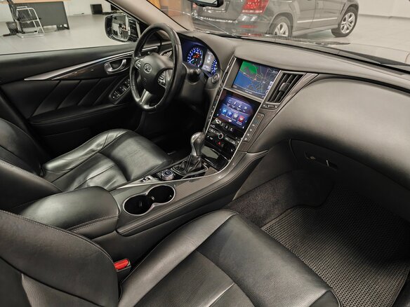 2015 Infiniti Q50 I, чёрный, 1520000 рублей - вид 7