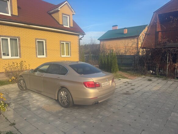 2012 BMW 5 серии 520i VI (F10/F11/F07), бежевый, 1350000 рублей - вид 10