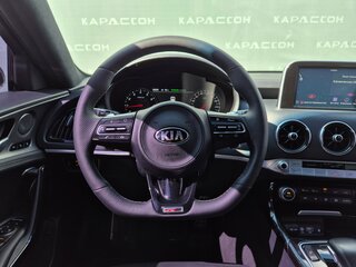 2018 Kia Stinger I, белый, 2440000 рублей, вид 5