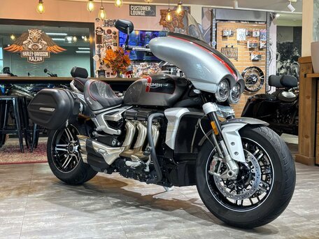 2022 Triumph Rocket 3, серебристый, 2700000 рублей, вид 4