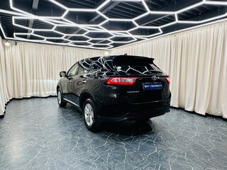 2019 Toyota Harrier III (XU60) Рестайлинг, чёрный, 2899900 рублей, вид 4