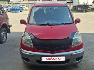 2002 Toyota FunCargo, красный, 500000 рублей, вид 1