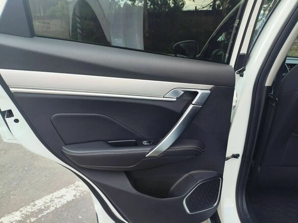 2023 Geely Coolray I, белый, 1350000 рублей - вид 9