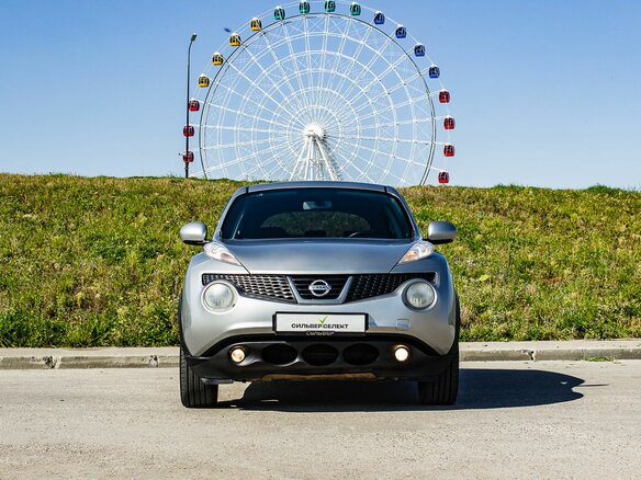 2011 Nissan Juke I, серебристый, 770000 рублей - вид 2