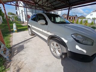 2010 Nissan Qashqai I Рестайлинг, белый, 900000 рублей, вид 1