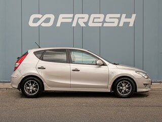 2011 Hyundai i30 I Рестайлинг, бежевый, 725000 рублей, вид 5