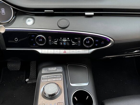 2021 Genesis GV70 I, серый, 4400000 рублей - вид 12