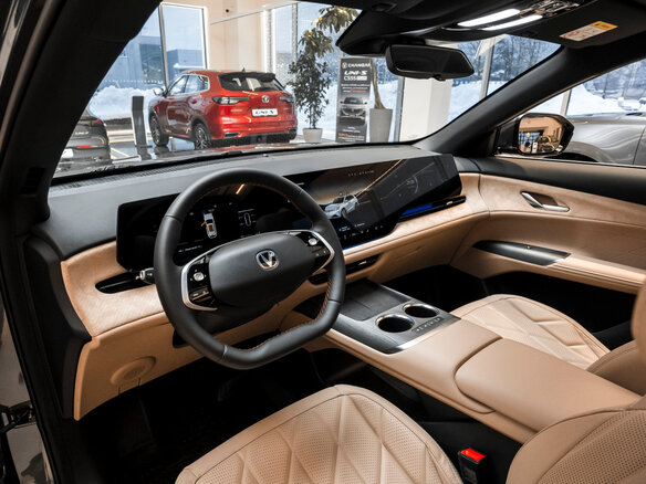 2025 Changan CS75 Plus IV, серый, 4249900 рублей - вид 12