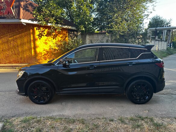 2022 Geely Coolray I, чёрный, 1700000 рублей - вид 3