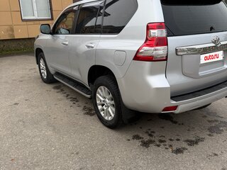 2015 Toyota Land Cruiser Prado 150 Series Рестайлинг 1, серебристый, 3250000 рублей, вид 5