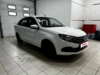 2022 Lada (ВАЗ) Granta I Рестайлинг, белый, 680000 рублей, вид 3