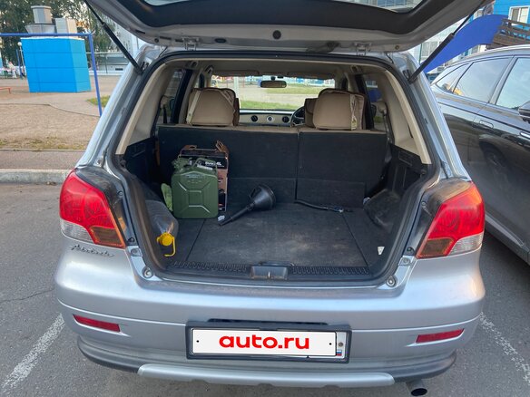 2003 Mitsubishi Airtrek I, серый, 540000 рублей - вид 13