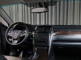2017 Toyota Camry VII (XV50) Рестайлинг, чёрный, 1849000 рублей, вид 5