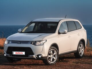 2014 Mitsubishi Outlander III, белый, 1195000 рублей, вид 5