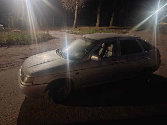2007 Lada (ВАЗ) 2112, серебристый, 50000 рублей - вид 2