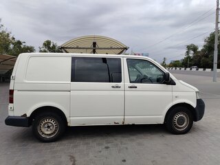 2008 Volkswagen Transporter T5, серый, 999000 рублей, вид 4