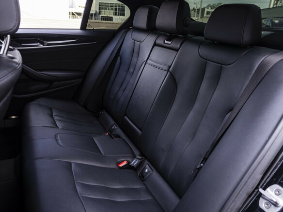 2017 BMW 5 серии 530i xDrive VII (G30/G31/G38), чёрный, 2698000 рублей - вид 13