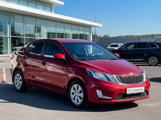 2013 Kia Rio III, красный, 499000 рублей, вид 3