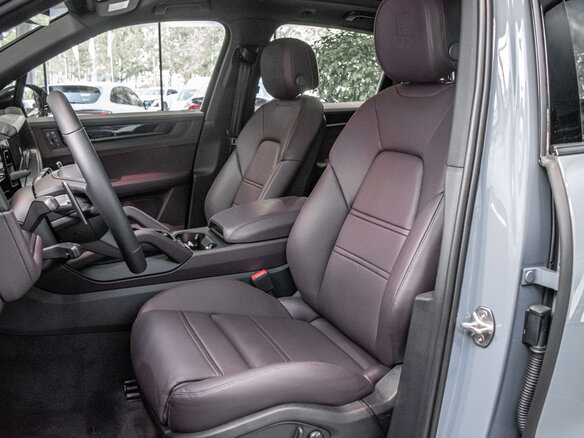 2026 Porsche Cayenne III Рестайлинг, серый, 20250000 рублей - вид 9