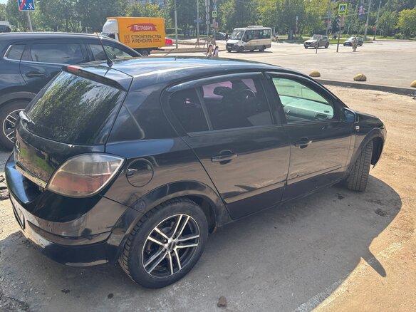 2007 Opel Astra H Рестайлинг, чёрный, 280000 рублей - вид 3