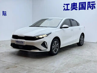 2023 Kia K3 II (China Market) Рестайлинг, белый, 1145000 рублей, вид 1