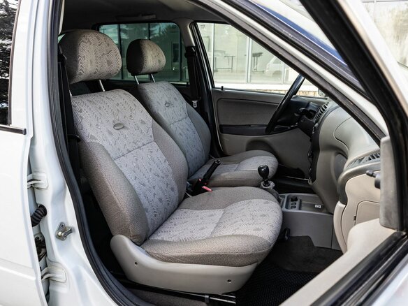 2011 Lada (ВАЗ) Kalina I, белый, 330000 рублей - вид 12
