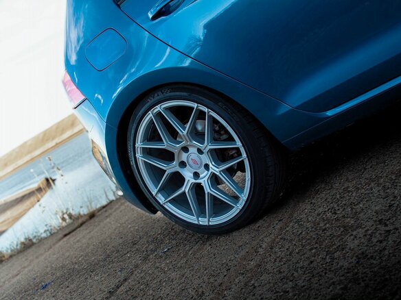 2013 Volkswagen Golf VII, голубой, 990000 рублей - вид 30