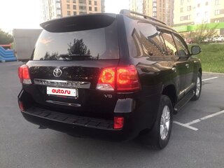 2014 Toyota Land Cruiser 200 Series Рестайлинг 1, чёрный, 3700000 рублей, вид 4