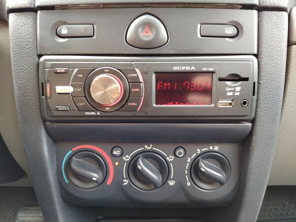 2003 Renault Clio II Рестайлинг, красный, 315000 рублей - вид 14