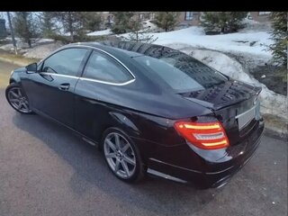 2013 Mercedes-Benz C-Класс 180 III (W204) Рестайлинг, чёрный, 1900000 рублей, вид 3