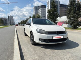 2011 Volkswagen Golf VI, белый, 700000 рублей, вид 4
