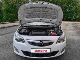 2012 Opel Astra J, белый, 700000 рублей, вид 4