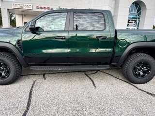 2026 Ram 1500 TRX SRT V Рестайлинг, зелёный, 19048000 рублей, вид 2