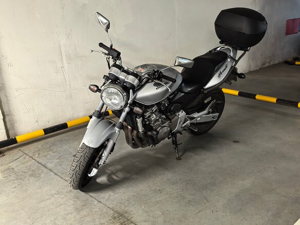 2003 Honda CB 600F Hornet, серебристый, 400000 рублей - вид 7