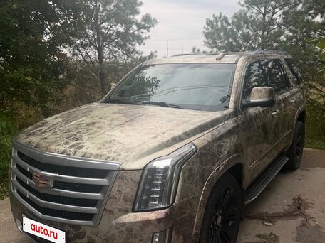 2016 Cadillac Escalade IV, бежевый, 3300000 рублей, вид 1