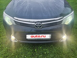 2015 Toyota Camry VII (XV50) Рестайлинг, синий, 1370000 рублей, вид 1