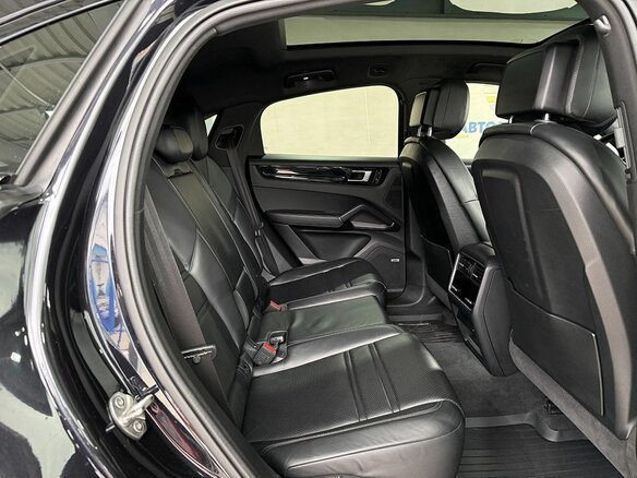 2020 Porsche Cayenne Coupé III, чёрный - вид 15