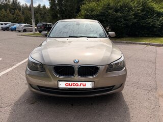 2009 BMW 5 серии 520i V (E60/E61) Рестайлинг, бежевый, 970000 рублей, вид 2