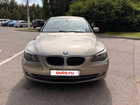 2009 BMW 5 серии 520i V (E60/E61) Рестайлинг, бежевый, 940000 рублей, вид 3