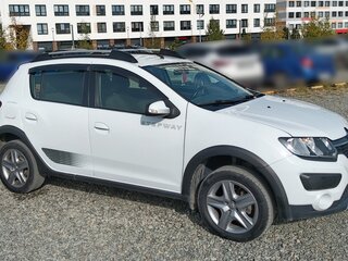 2017 Renault Sandero Stepway II, белый, 1040000 рублей, вид 2