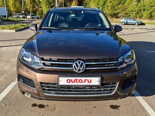 2012 Volkswagen Touareg II, коричневый, 1750000 рублей, вид 2