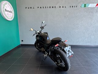 2026 QJMotor SRK 550, чёрный, 569000 рублей, вид 4