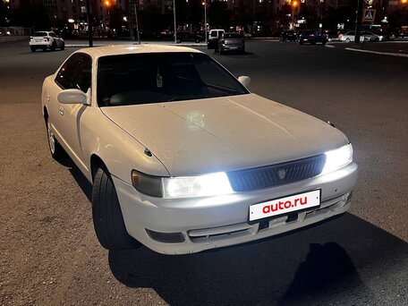 1995 Toyota Chaser V (X90) Рестайлинг, белый, 400000 рублей, вид 4