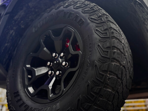 2021 Ram 1500 Crew Cab TRX V, чёрный - вид 25