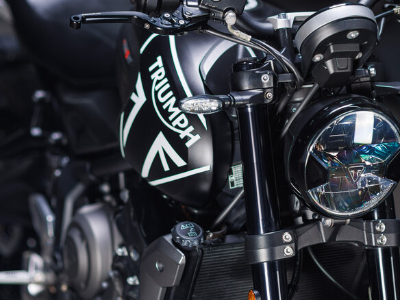 2021 Triumph Trident 660, чёрный - вид 7