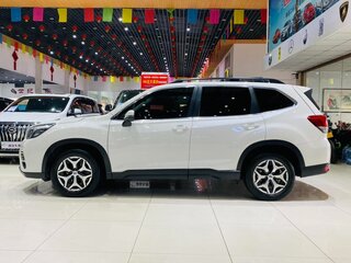 2020 Subaru Forester V, белый, 1910000 рублей, вид 3