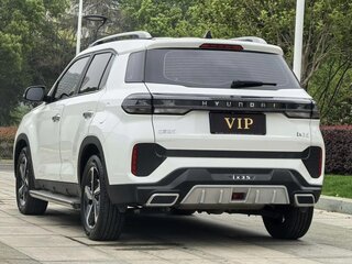 2022 Hyundai ix35 II Рестайлинг, белый, 1950000 рублей, вид 5