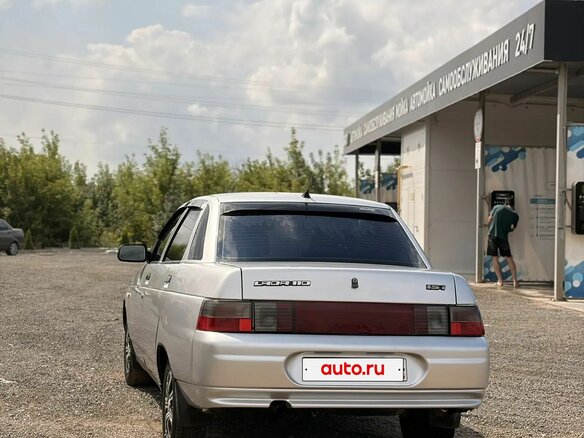 2004 Lada (ВАЗ) 2110, белый, 315000 рублей - вид 6