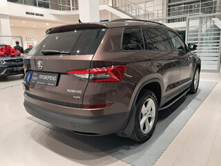 2018 Skoda Kodiaq I, коричневый, 2620000 рублей, вид 5